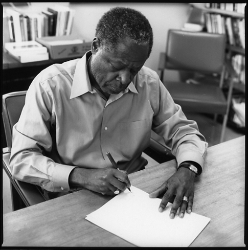 Stanford prof. Ewart Thomas